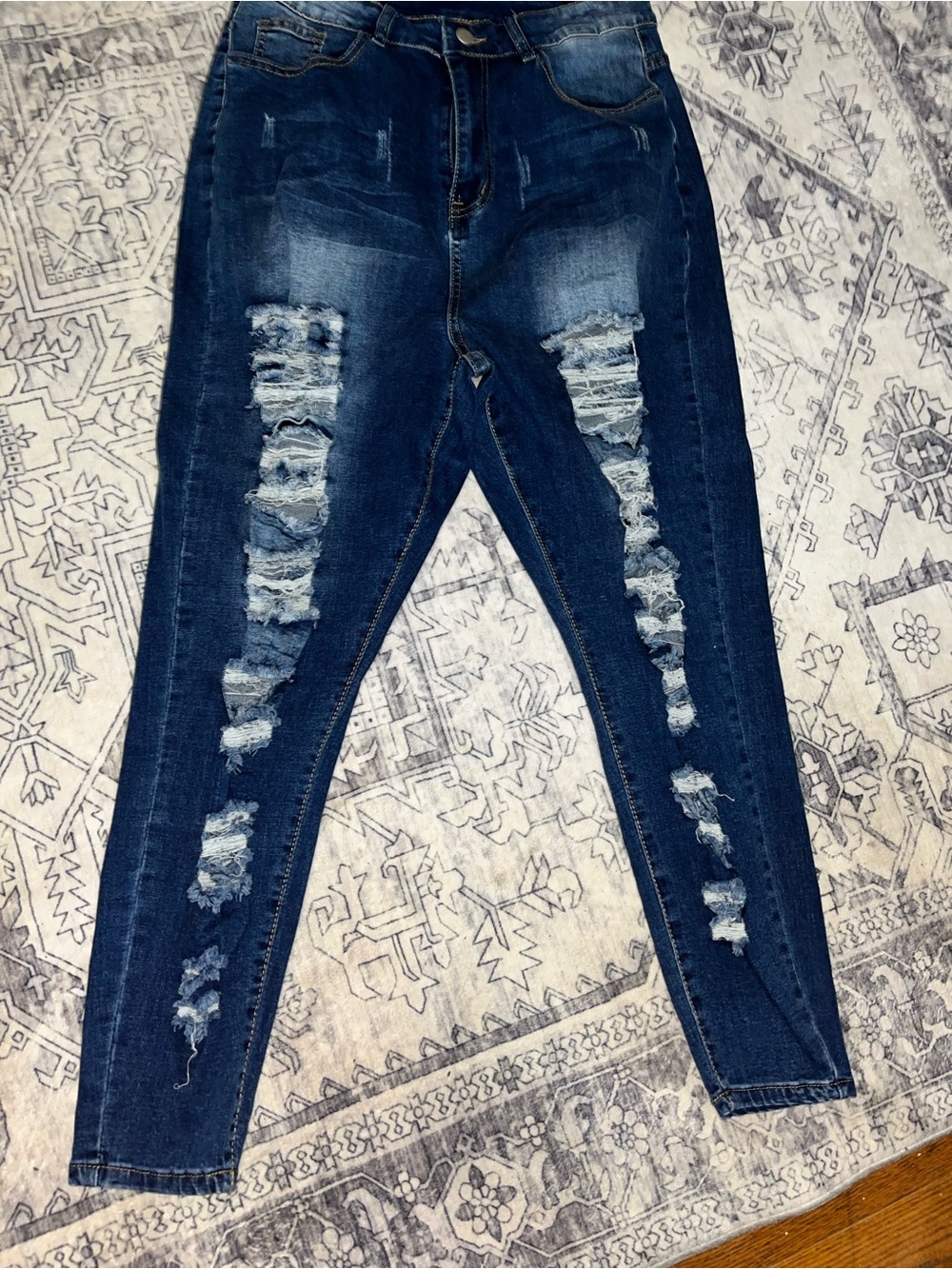 SHEIN Ripped Dark Blue Skinny Jeans
